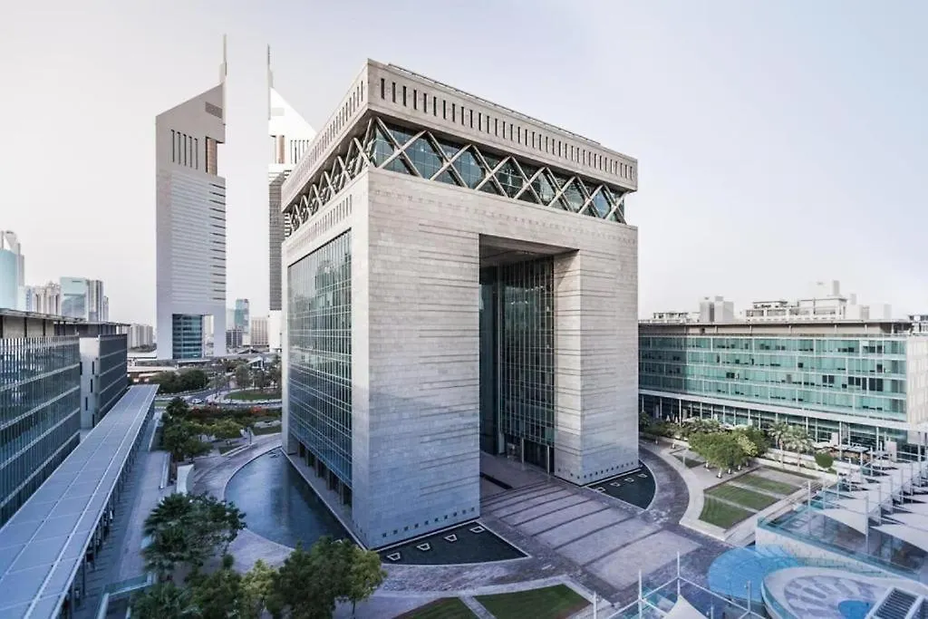 Silkhaus Gallery Studio At Sky Gardens In Heart Of Difc Dubai Apartment